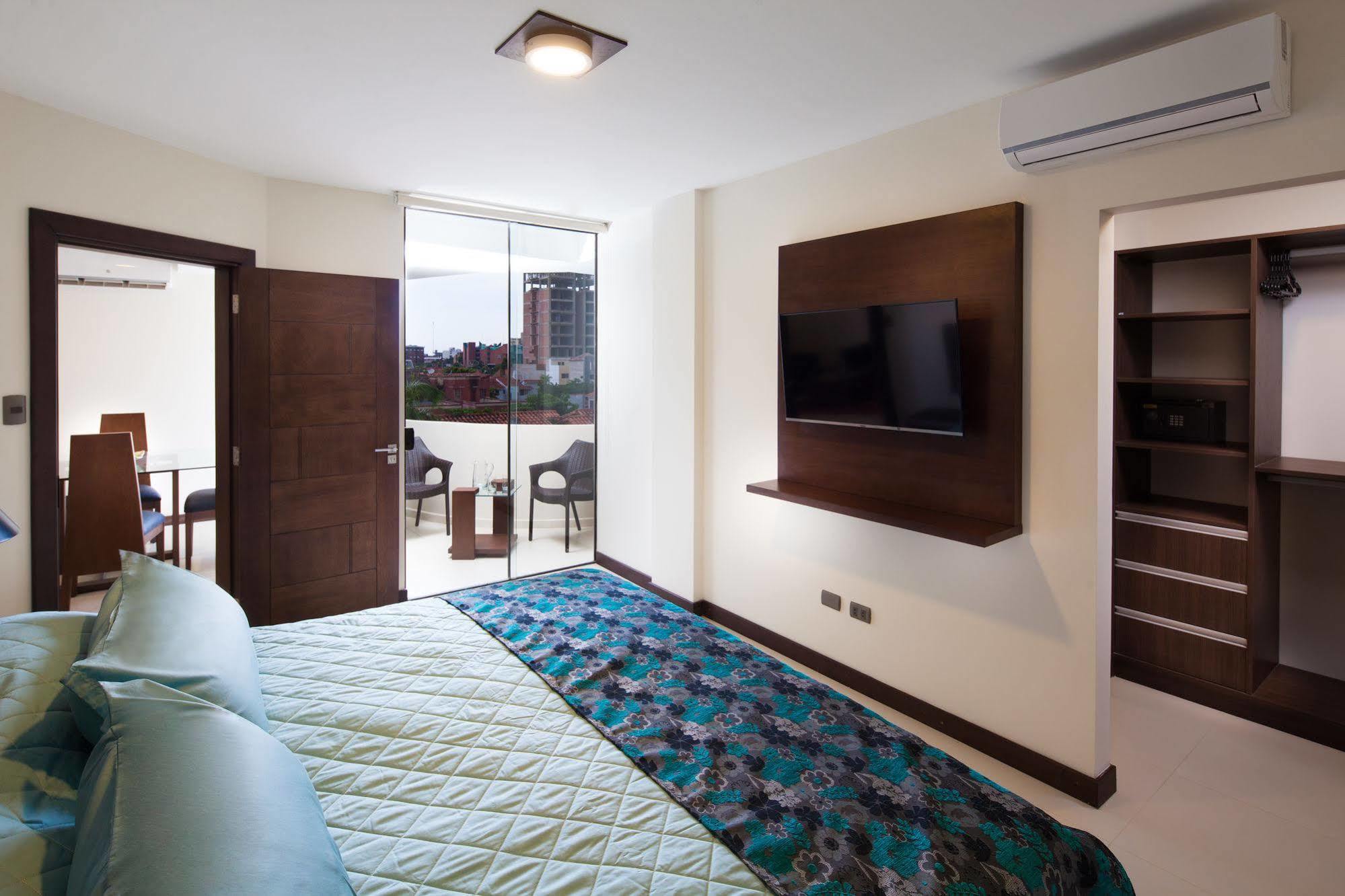 Mai Suites Apart Hotel サンタ・クルス・デ・ラ・シエラ エクステリア 写真
