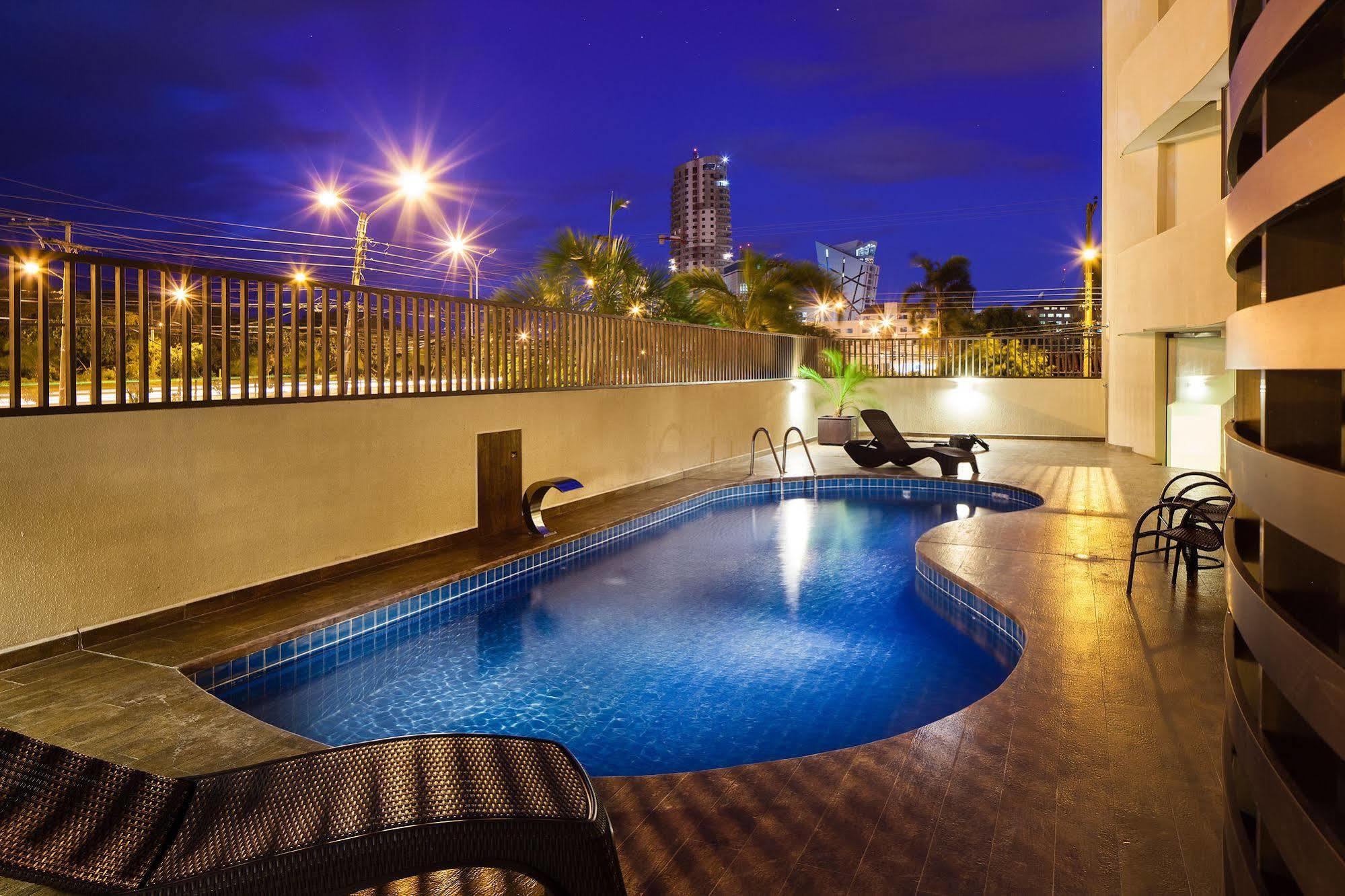 Mai Suites Apart Hotel サンタ・クルス・デ・ラ・シエラ エクステリア 写真