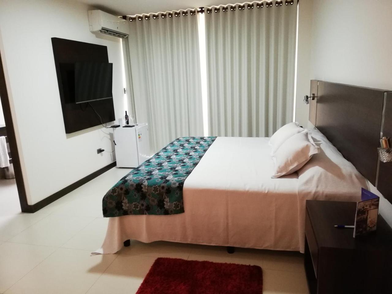 Mai Suites Apart Hotel サンタ・クルス・デ・ラ・シエラ エクステリア 写真
